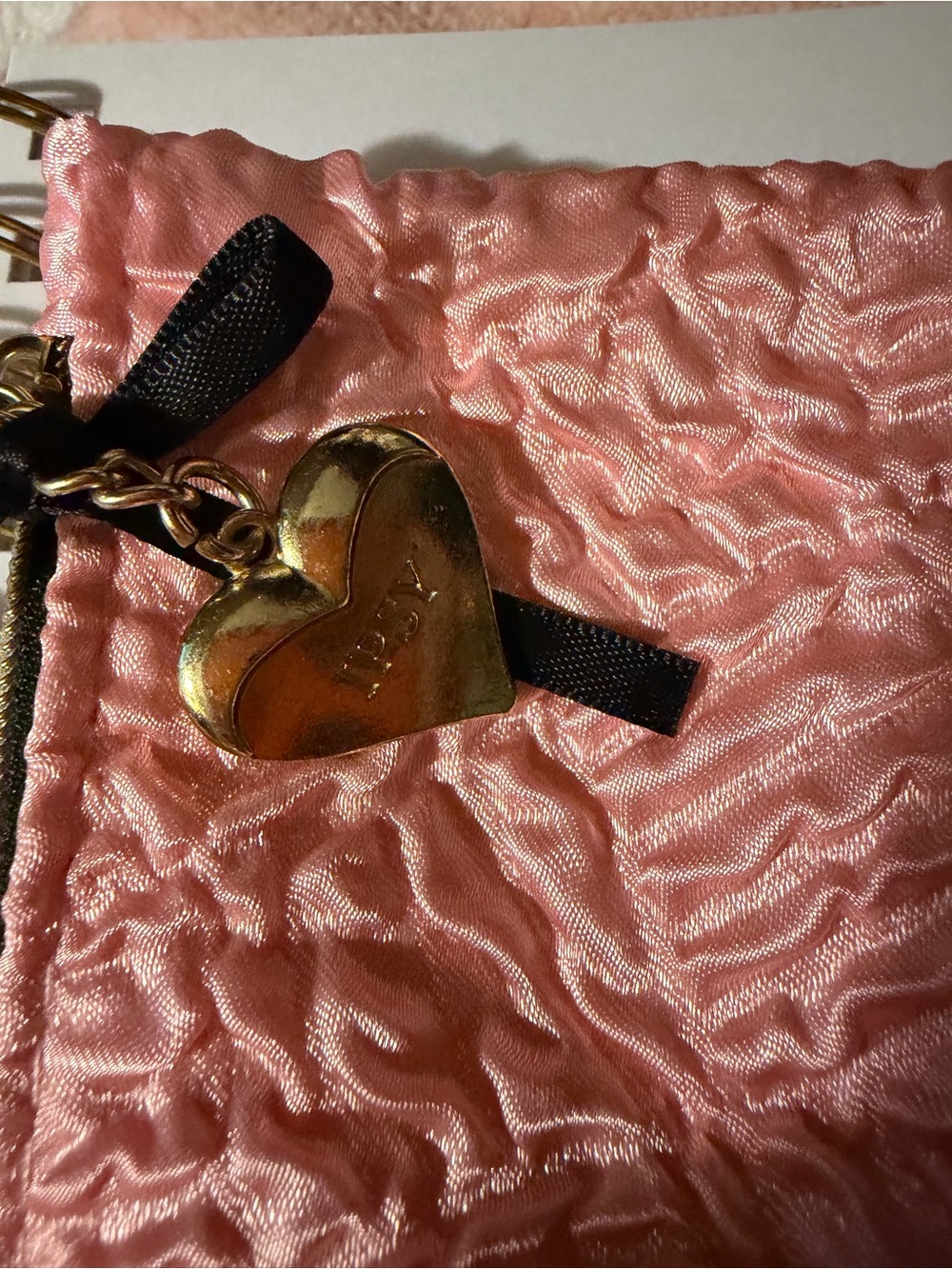 ipsy Pink Crushed Satin Cosmetic Pouch with Heart Charm - Picture 2 of 3